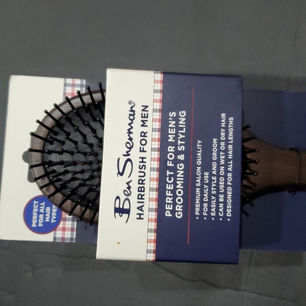 Ben‎ Sherman brown wood look grooming and styling hairbrush for men brand new